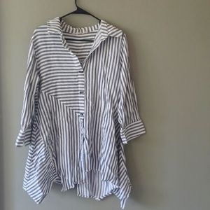 Soft Surroundings medium size striped button-up